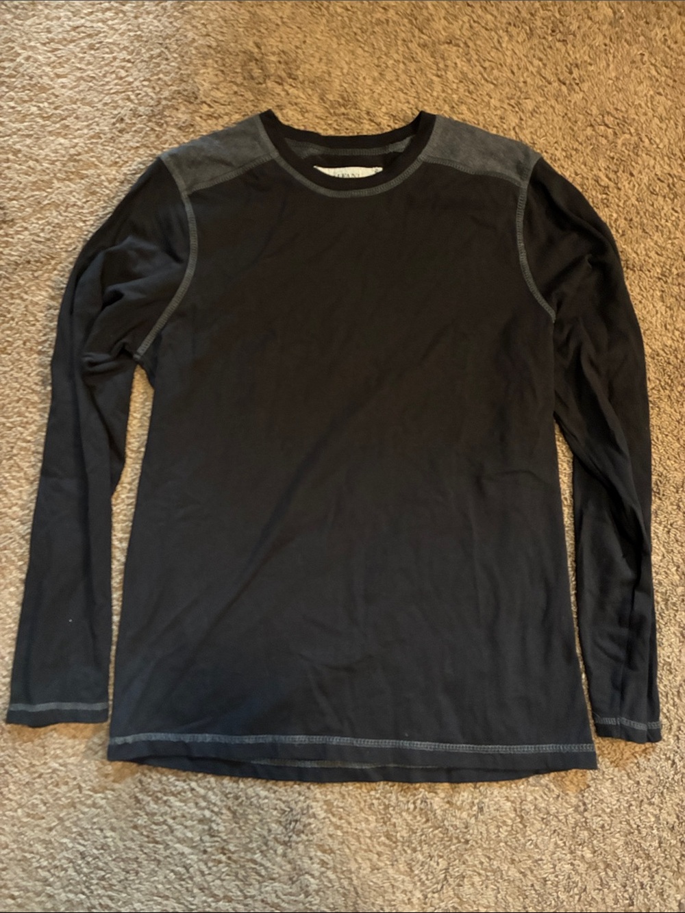 Alfani Men's Long Sleeve Crewneck Shirt - Black with Gray Accents